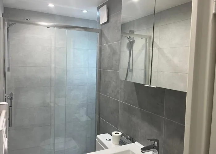 Renovated 1 Bedroom Near Sea * Saint-Raphaël